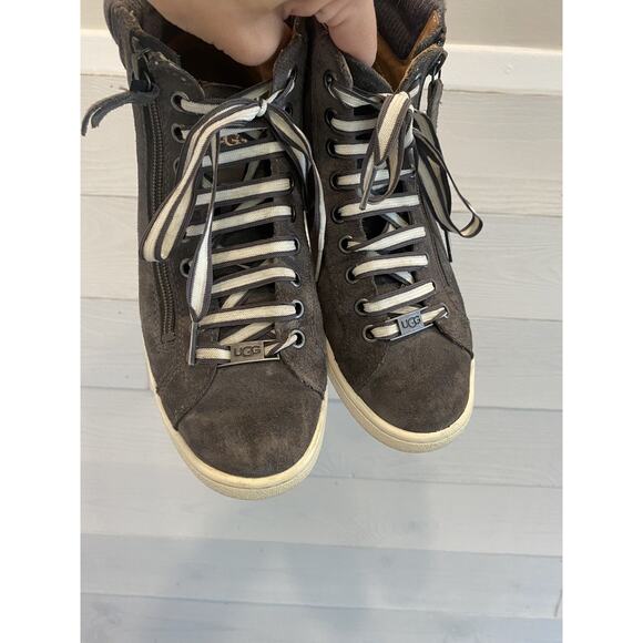 Ugg Shoes Womens Size 7 Gray Olive Trainer Casual Suede High Top Basic Sneakers - Picture 9 of 13